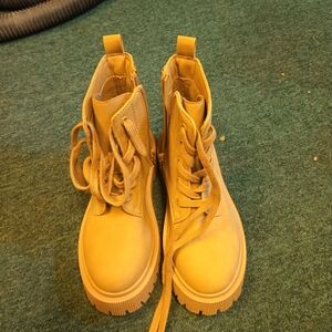Primark Tan Kids Boots